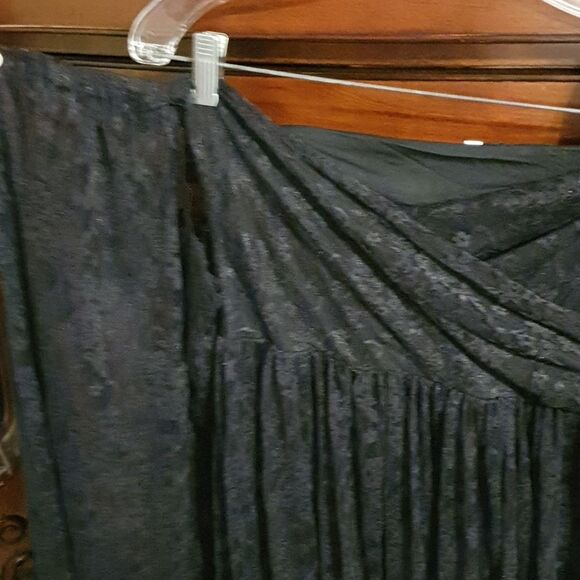 Ladies Black Lace Off Shoulder Split Side Maxi Dress sz Small - Picture 3 of 6